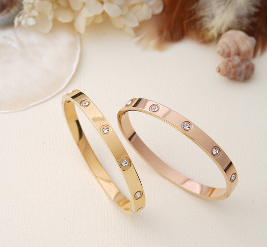 Classic Love Diamond  Gold Bracelet